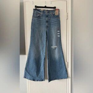 Levi’s Ribcage Bell Jeans 30 x 30
